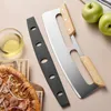 Bakningsverktyg trähandtag rostfritt stål pizza skärande kniv med skyddande täckning halvt rund kök