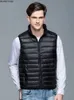 2022 New Men Autumn Winter Waistcoat Coat 90% White Duck Down Vest Portable Ultra Light Sleevel Jacket m7R2#