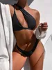 Damenbadebekleidung 2023 Frauen Sexy One Shoulder Hollow Out Bikini Set Damen 2-teiliges Pushup Wrapped Micro Thong Solid Badeanzug Brasilien Biquini T240328