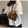 Роскошные женские клатчи Дизайнерские ретро сумки через плечо Сумочки Женские классические сумки-мессенджеры с пряжкой Сумки в английском стиле YFA2163
