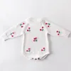 Combinaisons pour bébés filles, barboteuse en tricot, broderie cerise, manches longues, boutons, vêtements chauds de printemps pour tout-petits, 240328