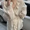 Blusas femininas Camisas Sólidas Com Decote Em V Perspectiva Renda Bordada Árvore Comestível Única Pérola Breasted Roupas Femininas Vintage