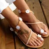 Sandaler White Lace Sandals Womens Flip Flat Bohemian Beach Shoes Plus Size Summer Fashion WSH3628 H240328ZX5E