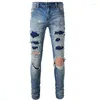 Jeans da uomo Elasticità di qualità High Street Pantaloni da uomo in denim con diamanti con foro rotto Pantaloni da uomo slim fit blu di lusso