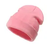 Party Supplies Outdoor Hats Vuxen Håll färg 2024 Neutral varm vinter stickad ullhatt godis baseball kepsar kvinnor