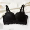 Bras BirdTree Real Silk Gathering Bra For Women Wire Free Sexy Lace Breathable Thin Underwear 2024 Spring Summer P435114QC