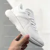 Charge Feel Triple White Running Sneakers Dams Mens Niski srebrny trenin