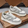 Scarpe casual Sneakers da uomo primaverili e autunnali Morbida pelle in super fibra antiscivolo Moda traspirante Leggera stringata