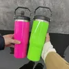 USA Warehouse 30oz Neon Color Vacuum Isolated Glossy SubliMation Tumblers Outdoor Vacation Travel Mugs Water Bottle Thermos med bärbart handtag och bläddrad halm