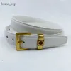 Loewew Luxury Designer Loe Belt Smooth Buckle Fashion Mens Womens Högkvalitativa jeansbälten Buckle Belt Mens Belts Midjeband Loewve 8950