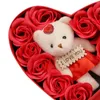 Dekorativa blommor tvål rosblommor med björndocka för Thanksgiving bröllop Alla hjärtans dag