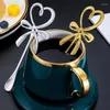 Kaffescoops 1 st 3D Bow Knot Heart Shaped Mini Spoon rostfritt stål TEA DESSERT HANNING GOLD SILVER PLALWOWER