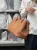 Totes Handtas L Tuintas Kwaliteit Handgemaakt Togo Toplaag Koeienhuid Showcase Elegantie Low Key Luxe Grote Capaciteit Commuter Bag