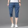Pantaloni corti in denim elasticizzato slim da uomo estivi stile classico moda business cotone vestibilità regolare jeans corti blu marca maschile 240327