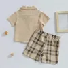 Kläderuppsättningar 2024 Summer Kids Baby Boys Shorts Set Fashio Short Sleeve Turn-Down Collar Shirt With Plaid och Bowtie 3PCS Suit