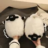 Pantoufles Joli petit mouton hommes femmes hiver intérieur ménage en peluche chaud confortable chaussures plates Couple décontracté coton