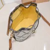 Luxury designer high-quality women's bucket bag, fashionable handbag, luxurious crossbody bag, multifunctional luxury makeup bag, classic French fries bag