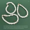 Strand Elegante Blanco Barroco Perlas de Agua Dulce Pulsera de Cadena Mujeres Exquisito Diseño Avanzado Personalidad Hebilla Magnética Joyería N591
