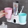 Haczyki Innowacyjny szczoteczka do mycia Gargla Suit Automatyczne wyciśnięcie kubka ssącego szczotka do zębów