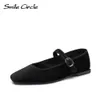 Sourire cercle velours Mary Jane ballerines femmes chaussures imprimé léopard confortable doux bout rond chaussures plates pour les femmes 240322