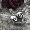 Pendentif Colliers Personnalité Femmes Hommes Bijoux en acier inoxydable Gothique Double Crâne Coeur Couple Party Biker CadeauxPendant218w