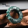 Anneaux de cluster Haute qualité Naturel A-Goods Jadeite Bleu Disque d'eau Dragon Bague en trois dimensions Sculpture Jade Trigger Finger Mode