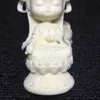 Statuette Guanyin de dessin animé de style chinois, de haute qualité, sculptée à la main, mignon petit Bodhisattva, décoration de bureau et de maison, 240325