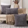 Kudde fast färg plysch dekorativt kast täcker fuzzy randig mjuk kuddefodral för soffa vardagsrum