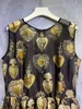 Europeisk och amerikansk designklänning med hjärtformat tryckt nät och transparent ärmlös väst, midjlängd kjol