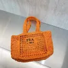 borsa da spiaggia di lusso per le vacanze borsa di marca del progettista lettera scava fuori donna borsa per la spesa borsa a tracolla di lavoro a maglia estiva di grandi dimensioni paglia di lusso borsa a mano casual scavata