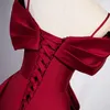 Soirée Dr Red Red Sleeves Pleat-Helfurgle Lace Up Up A-Line Elegant Boat Neck Satin Nouvelle fête Dres Femme B2745 M300 #