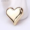Spille Spille Dmari Spille da donna Trendy metallo a forma di cuore Spilla Accessori di design gotico per abbigliamento unisex Gioielli di lusso Y240329
