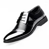 Chaussures de danse homme Banquet hommes robe pointue Commerce formel Crocodile homme Ventilation Sneaker cuir