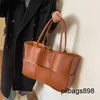 Top Quality Arco Handbag Totes BottegVenetas Bags Genuine Leather Large for high-end commuting underarm