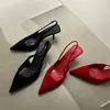 Sandalias de tiras de verano con tacones altos rojos sexis para mujer, zapatos de tacón de aguja con punta estrecha y cómodos para mujer 1762N 240329