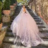 Sky Blue Błyszczące sukienki Quinceanera na 15 lat 2024 suknia balowa seksowna z aplikacji na ramię koronka