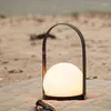 Bordslampor lampa kreativ bärbar laddning utomhus atmosfär skrivbord ljus camping sängdekor