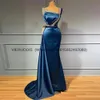Królewskie Blue Women's Evening Dres Elegancka syrena z rękawem Satinowa plisowana błyszcząca koralika String Princip
