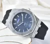 Mens Automatic Not Mechanical Watches Sapphire Glass 42mm gummi rostfritt stål Big Dial Solid Clasp Quartz Movement Super Luminous Waterproof Wristwatch Gifts