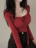 レディースTシャツ女性韓国2024秋/冬の正方形のネックレース弾性スリムショートボトムボトムティーファッション女性Qu75