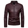 Herrläder faux läder 2023 Autumn Winter New Solid Color Fashion Long Sleeve Faux Leather Man High Street Round Neck Picks Pockets All-Match Coat 240330