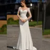 Urban Sexy Dresses Long Sleeve Mermaid Wedding Dress Beach V-Neck Lace Appliques Sweep Train Button Bridal Gowns Customize To Measures Civil yq240329