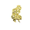 Broche en alliage plaqué or 18 carats pour hommes et femmes, bijoux de fête, cadeau de fête, Ginkgo, feuille striée, vente en gros