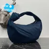 Botega Mała jodie torba Mała sztrutowa zamszowa torba na ramię Signature Winor Signle Wewnętrzne zamek błyskawiczny Wysokość 48 cm Szerokość 40 cm głębokość 16 cm Uchwyt Uchwyt 30 cm sziz