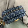 Moda de luxo pacote diagonal loja frete grátis feminino clássico denim estúdio pequeno saco quadrado olay nova câmera crossbody chambray