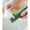 Outils de fruits et légumes 5 en un éplucheur en plastique avec brosse de nettoyage couteau à éplucher meulage ouvre-bouteille d'ail Gadgets de cuisine Clephan Dhrus