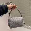 Abendtaschen Designer-Cross-Body-Loop-Kameratasche Mini-Schultertaschen aus gepresstem Intrecciato Handtaschen mit Reißverschluss Handtaschen aus schlichtem Leder Strickbrieftaschen Münzgeldbörse