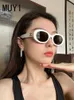 Celies Triumfal Arch White Sunglasses Women Haute Couture Ins Cat Eye Owalne okulary przeciwsłoneczne Women Sunglasses American Trend