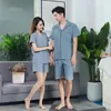 Vêtements pour femmes 2023 couple d'été pyjamas coton à manches courtes shorts hommes et femmes costume de maison en liberté plaid à deux pièces plus taille de taille de otqks