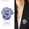 Broches Broches Haute qualité Mode Alliage De Luxe Bleu Rose Strass Rose Broche Atmosphérique Bleu Fée Dame Costume Manteau Accessoire Pin Y240329